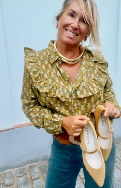 Blusa oliva curry